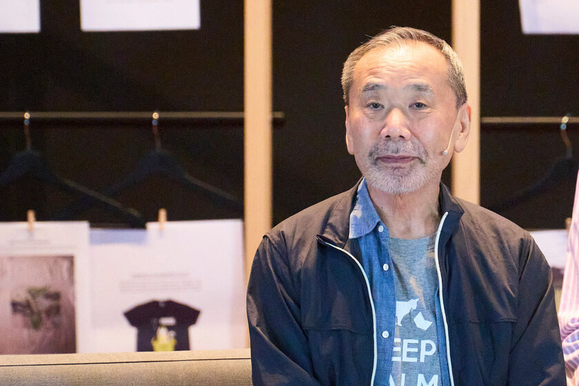 Haruki Murakami y su Devoción por 'El Castillo' de Kafka: Un Vínculo Literario que Trasciende el Tiempo