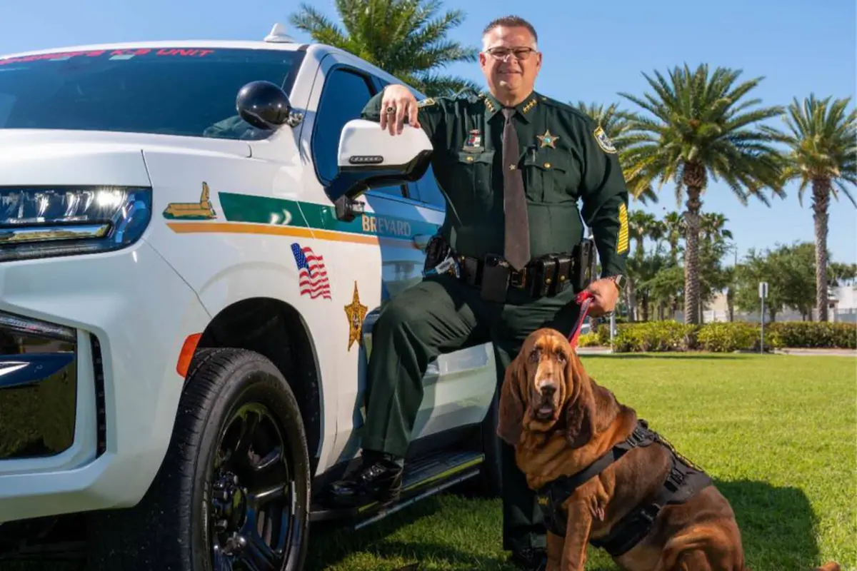 Controversia en Florida: Sheriff advierte con fuerza letal ante protestas violentas contra políticas migratorias